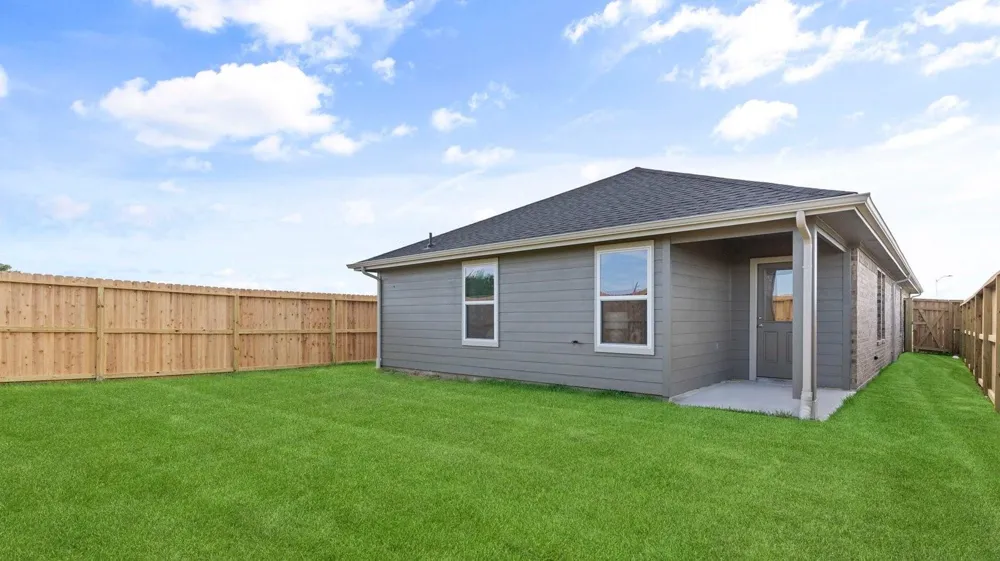 3414 Horseshoe Trail Road League City, TX 77573