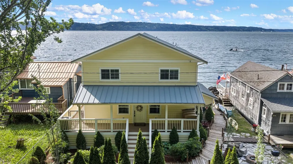 8116 Naketa Beach Walk Mukilteo, WA 98275