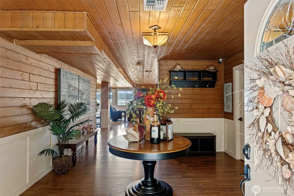 8116 Naketa Beach Walk Mukilteo, WA 98275