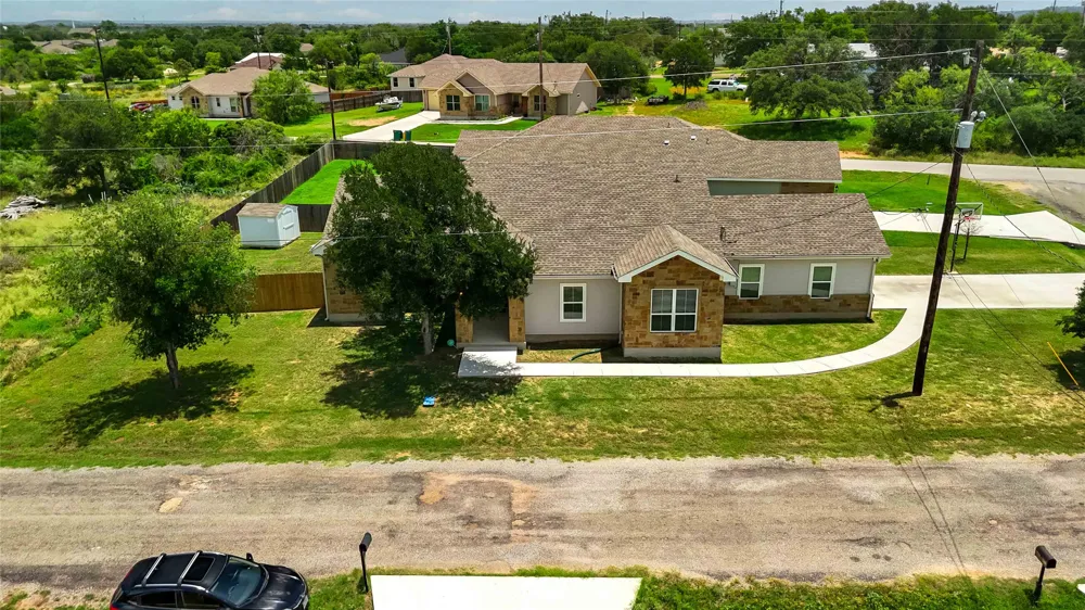 1512 Stonecrest Drive Granite Shoals, TX 78654