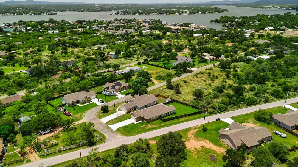 1512 Stonecrest Drive Granite Shoals, TX 78654