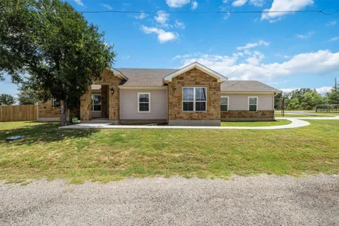 1512 Stonecrest Drive
