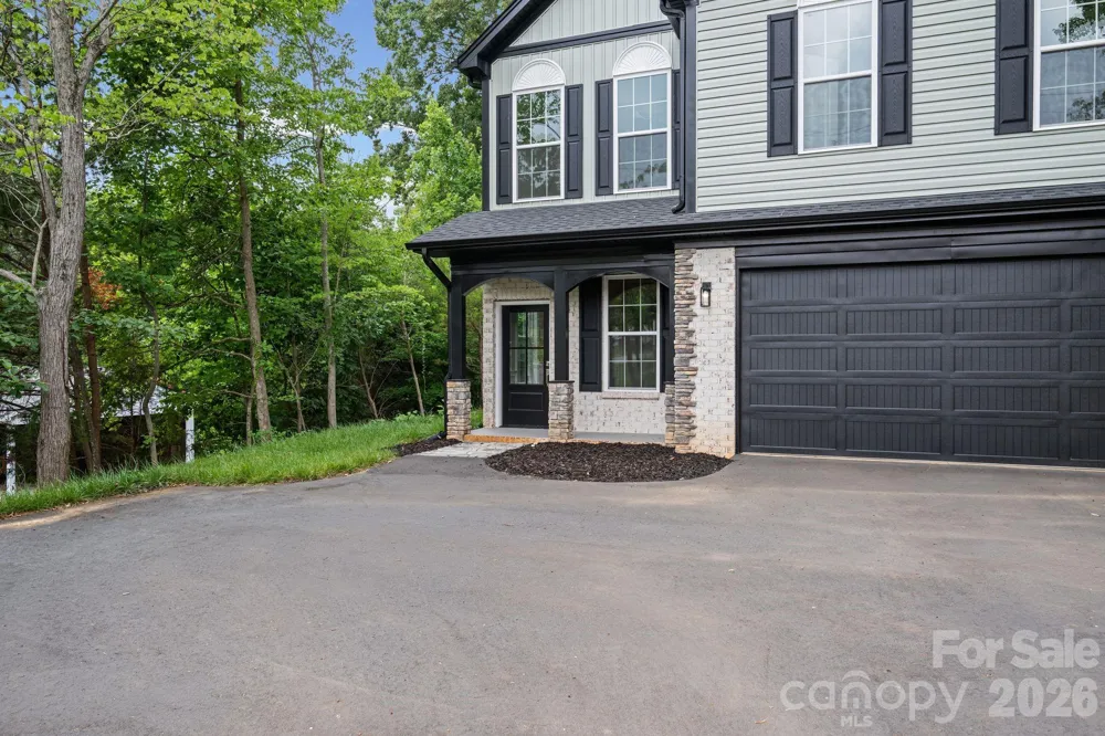 337 Petree Road Winston Salem, NC 27106