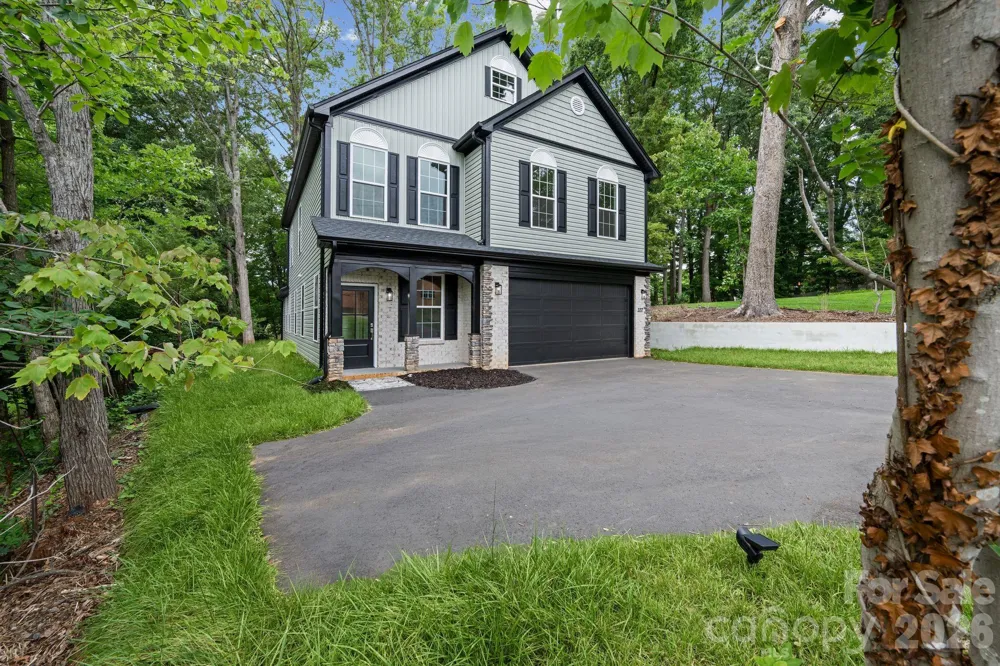 337 Petree Road Winston Salem, NC 27106