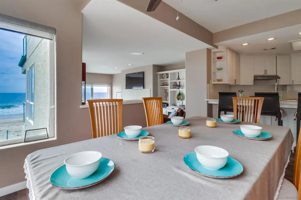 1362 Seacoast Dr #F Imperial Beach, CA 91932