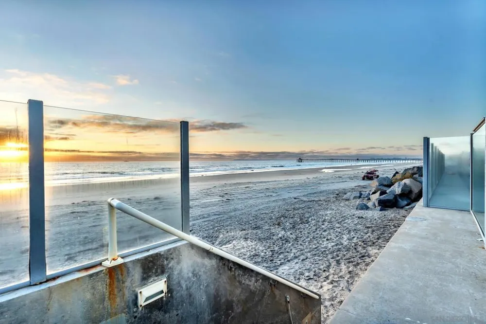 1362 Seacoast Dr #F Imperial Beach, CA 91932