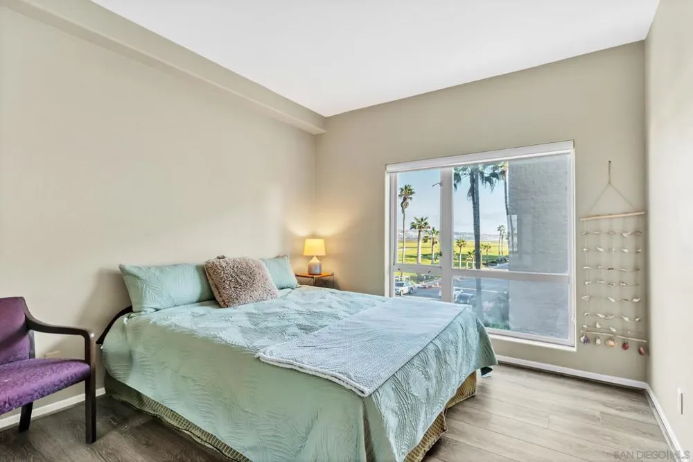 1362 Seacoast Dr #F Imperial Beach, CA 91932
