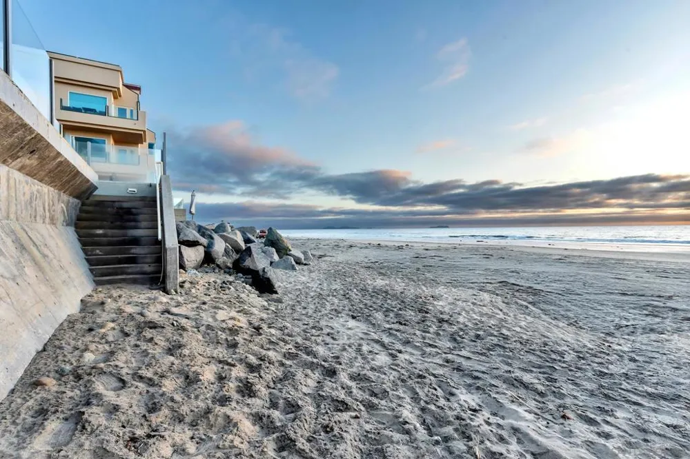 1362 Seacoast Dr #F Imperial Beach, CA 91932