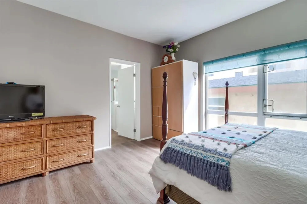 1362 Seacoast Dr #F Imperial Beach, CA 91932