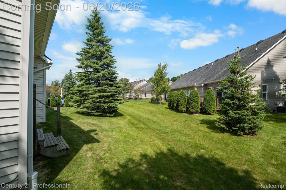 3305 Grove Lane Auburn Hills City, MI 48326