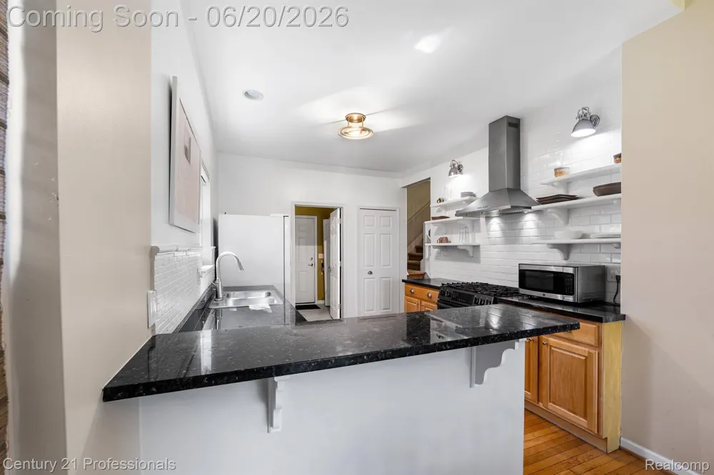 3305 Grove Lane Auburn Hills City, MI 48326