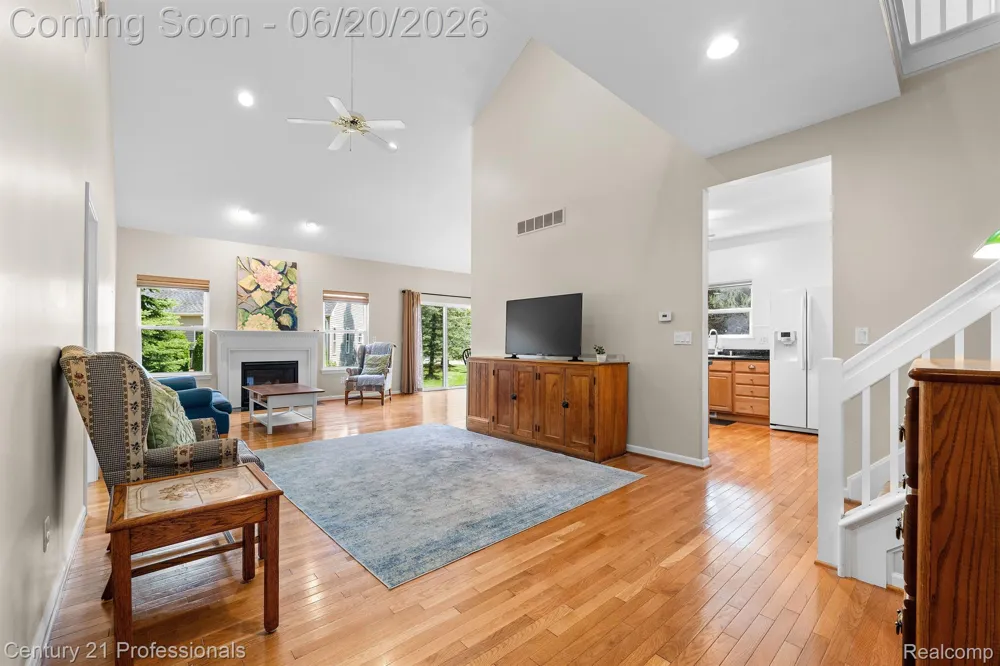 3305 Grove Lane Auburn Hills City, MI 48326