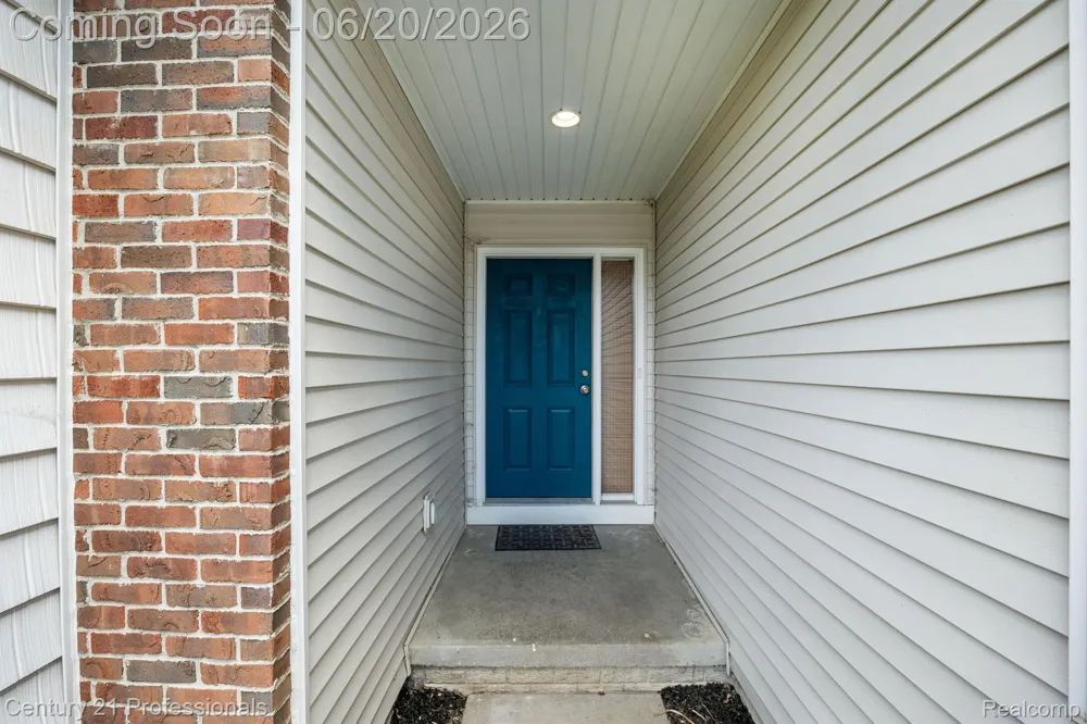3305 Grove Lane Auburn Hills City, MI 48326