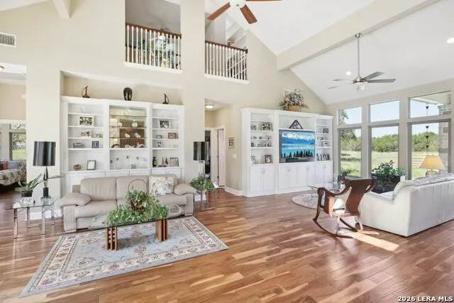 519 Brasstown Dr Blanco, TX 78606