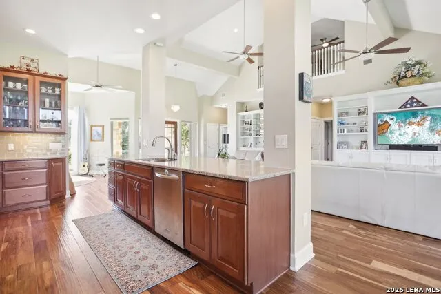 519 Brasstown Dr Blanco, TX 78606