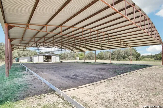 519 Brasstown Dr Blanco, TX 78606