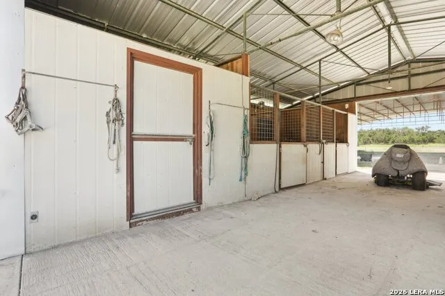 519 Brasstown Dr Blanco, TX 78606