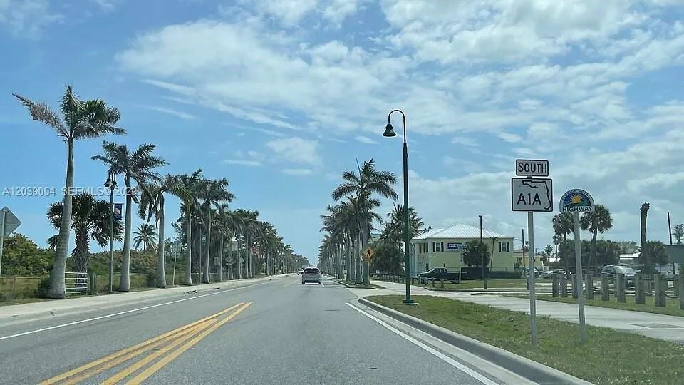 San Marcos Ave Fort Pierce, FL 34946