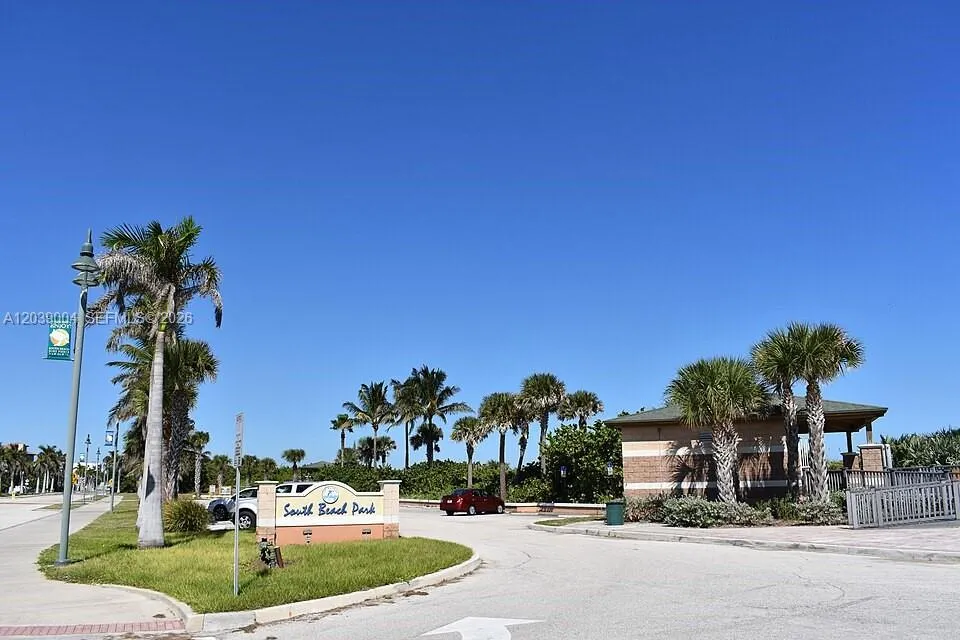 San Marcos Ave Fort Pierce, FL 34946