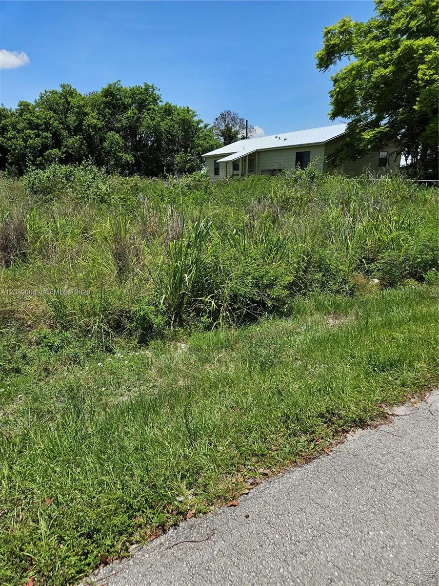 San Marcos Ave Fort Pierce, FL 34946