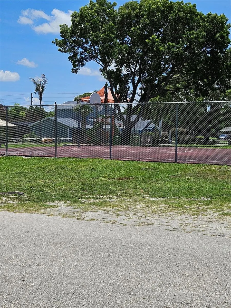 San Marcos Ave Fort Pierce, FL 34946
