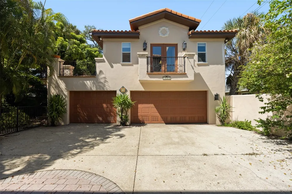 4803 W WOODMERE ROAD Tampa, FL 33609