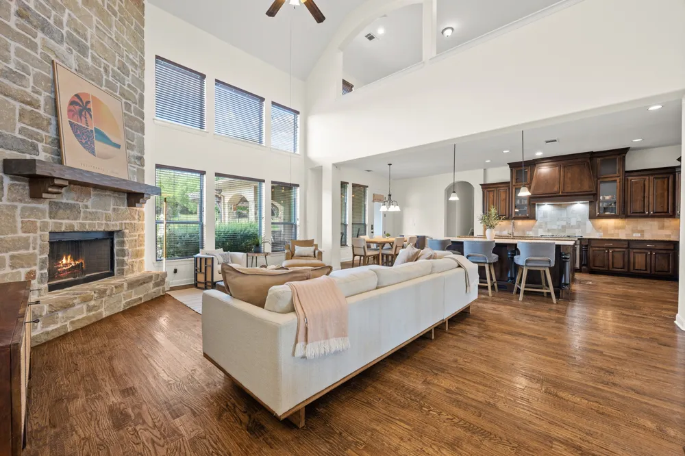 1301 Lions Lair Leander, TX 78641