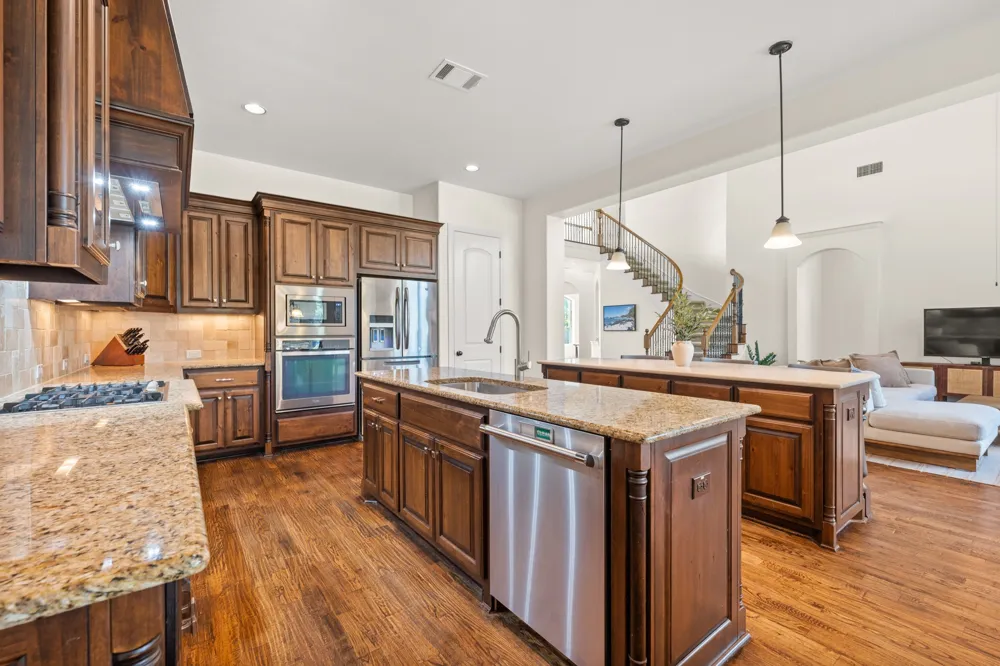 1301 Lions Lair Leander, TX 78641