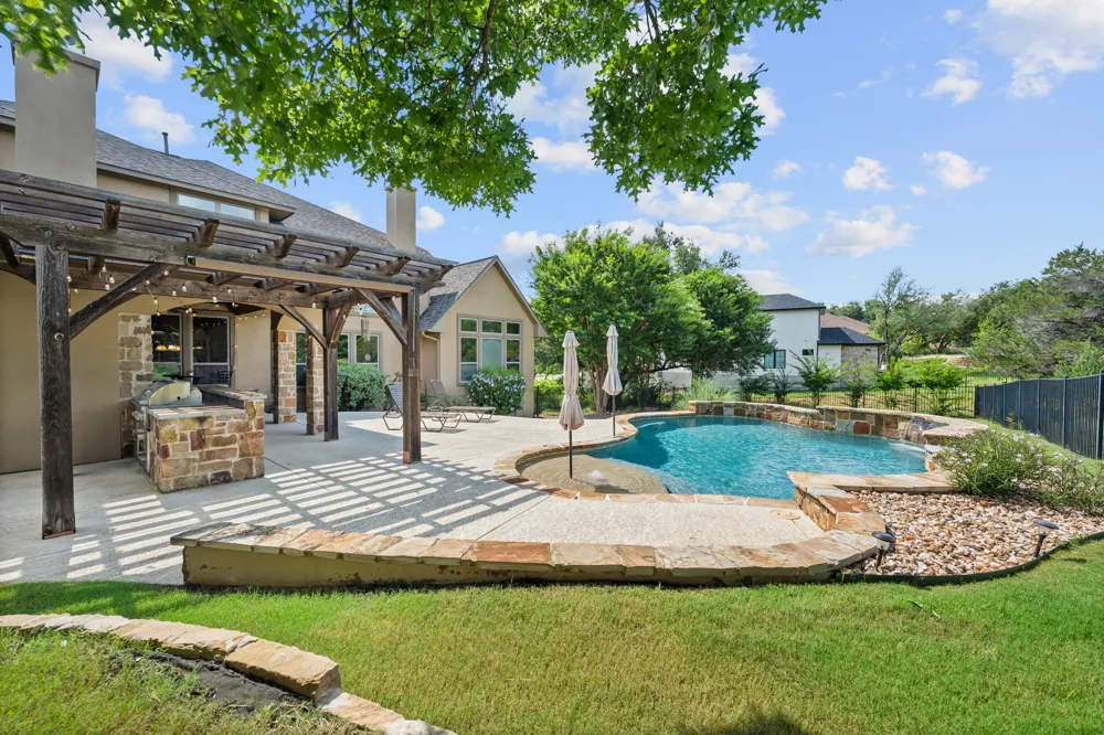 1301 Lions Lair Leander, TX 78641