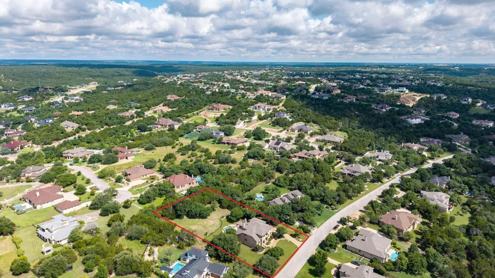1301 Lions Lair Leander, TX 78641