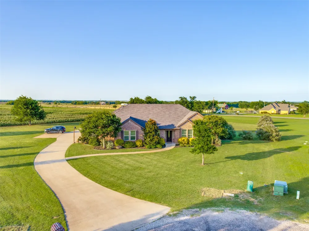 158 Whispering Winds Drive Gunter, TX 75058