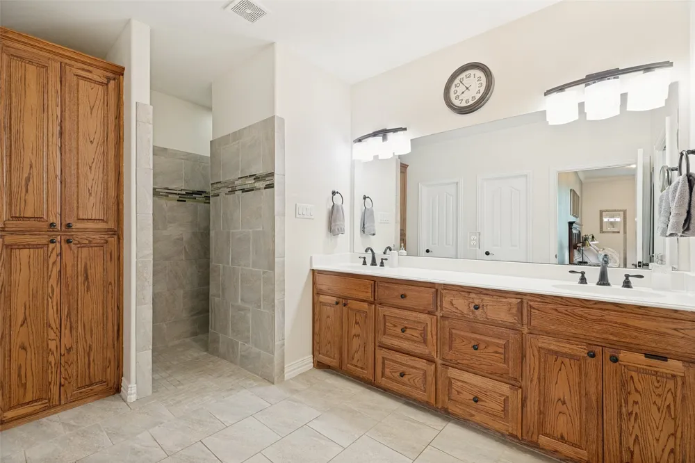 158 Whispering Winds Drive Gunter, TX 75058