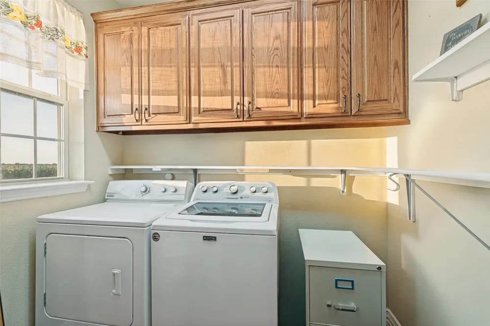 158 Whispering Winds Drive Gunter, TX 75058
