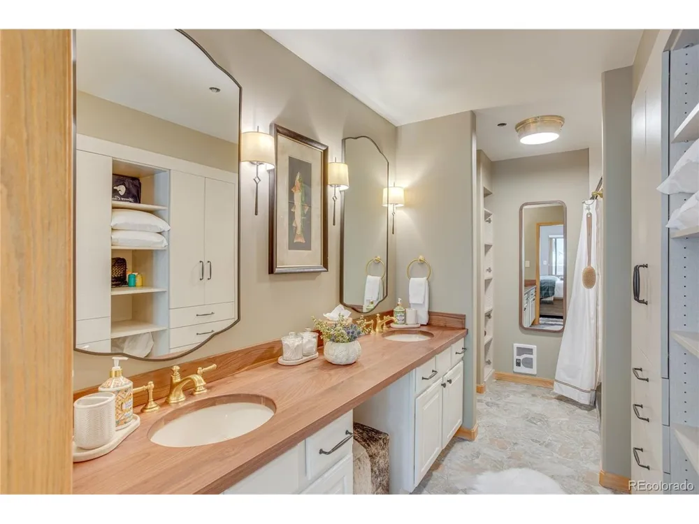 1206 Village Road #A-108 Avon, CO 81620