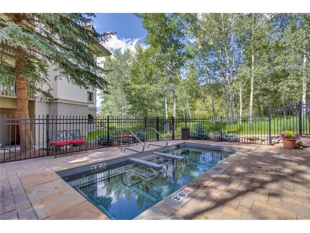 1206 Village Road #A-108 Avon, CO 81620