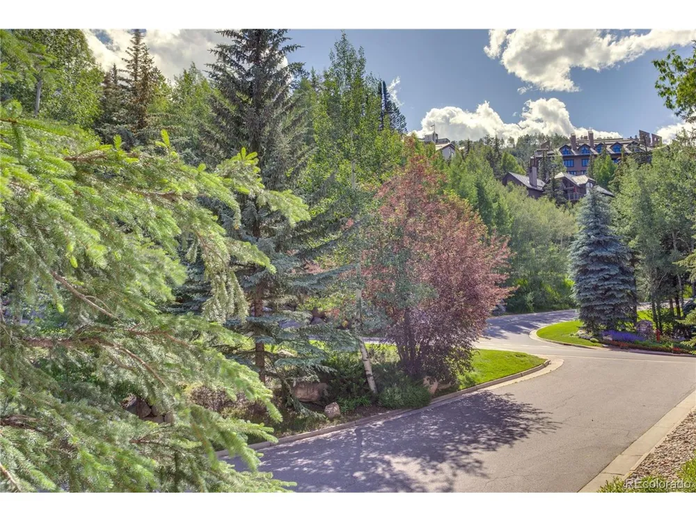 1206 Village Road #A-108 Avon, CO 81620