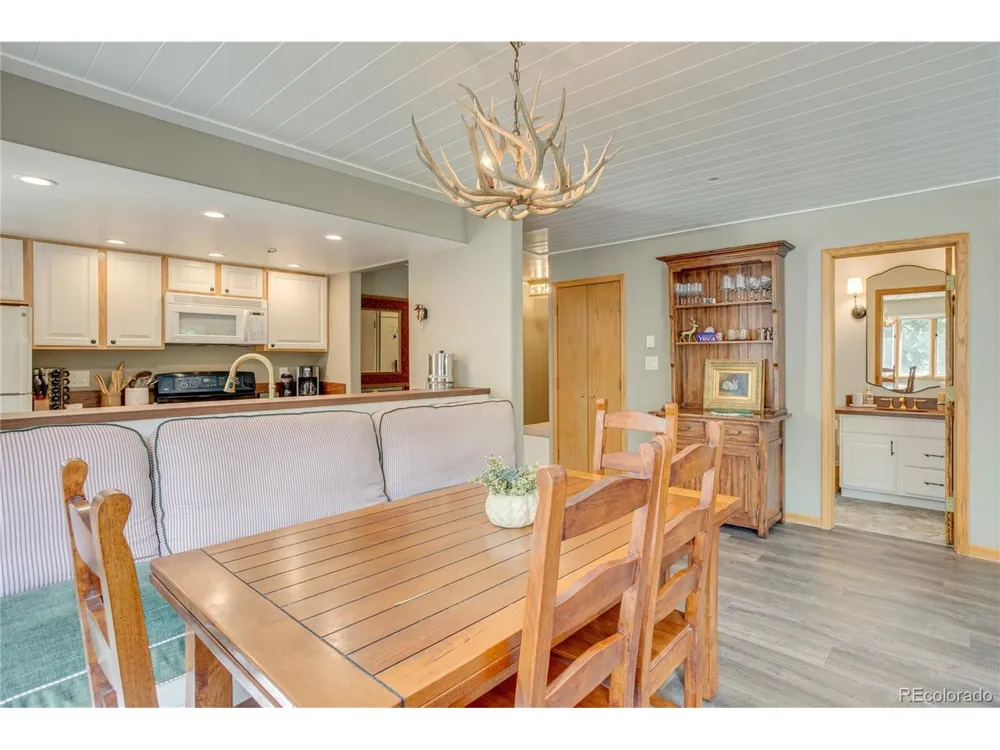 1206 Village Road #A-108 Avon, CO 81620