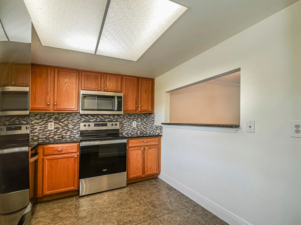 400 18th Street #G2 Vero Beach, FL 32960