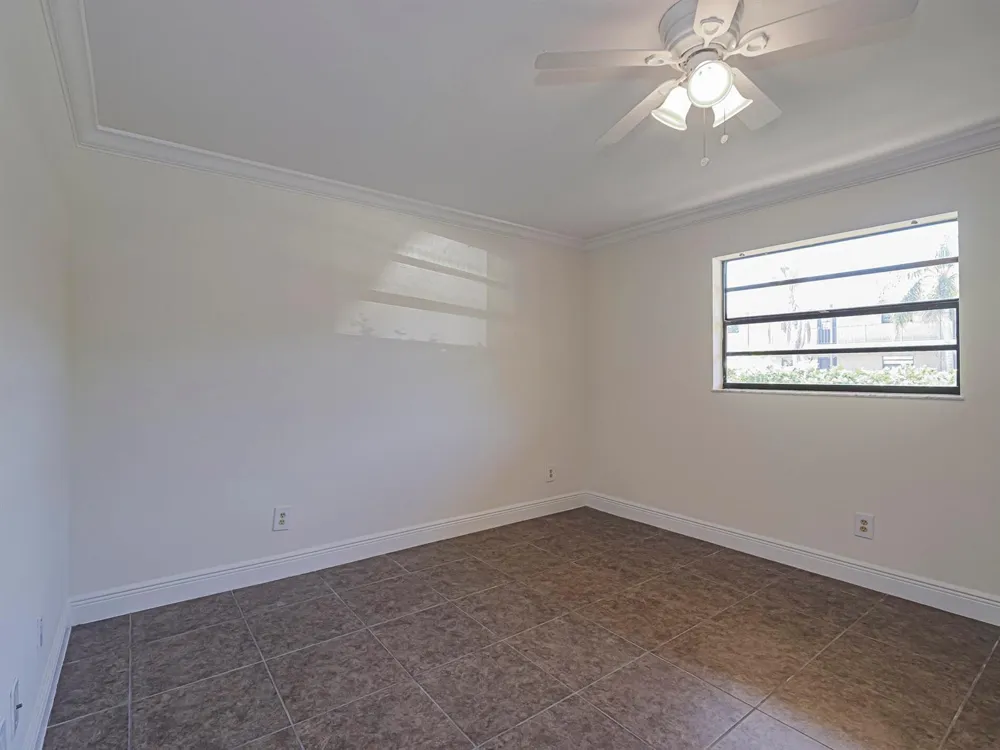 400 18th Street #G2 Vero Beach, FL 32960