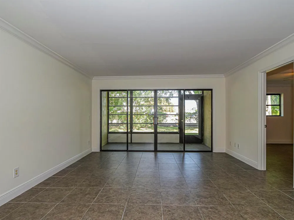 400 18th Street #G2 Vero Beach, FL 32960