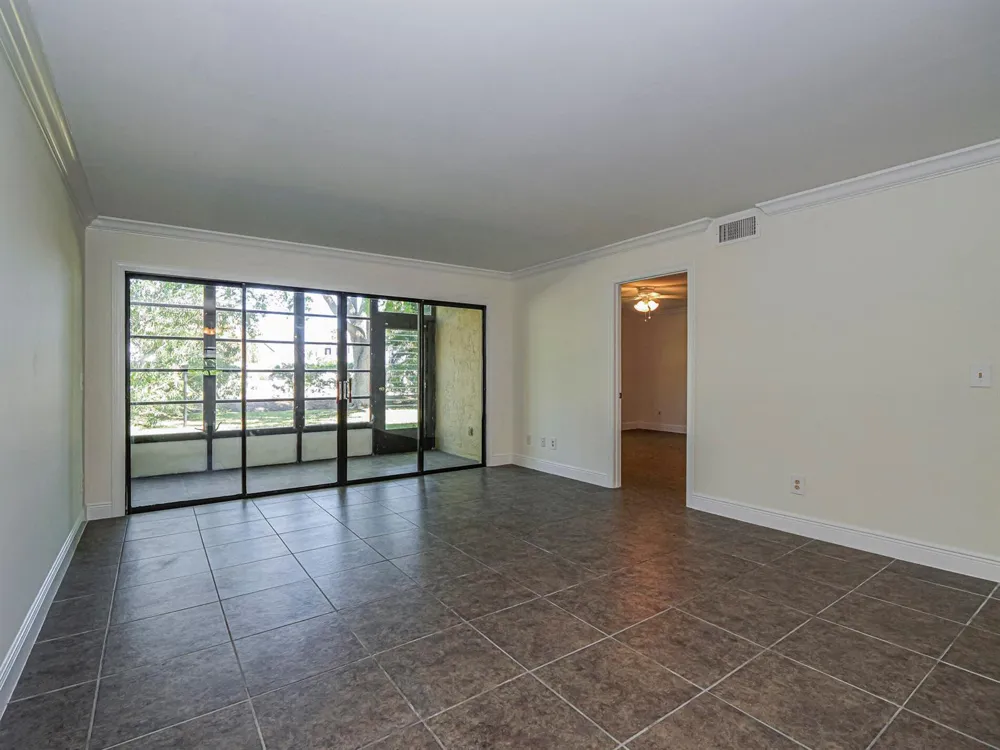 400 18th Street #G2 Vero Beach, FL 32960
