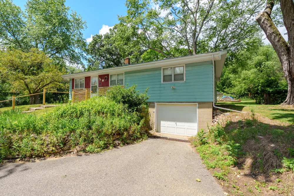 4445 Sassafras Lane Battle Creek, MI 49017