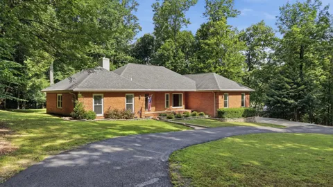419 Laurel Crown Rd