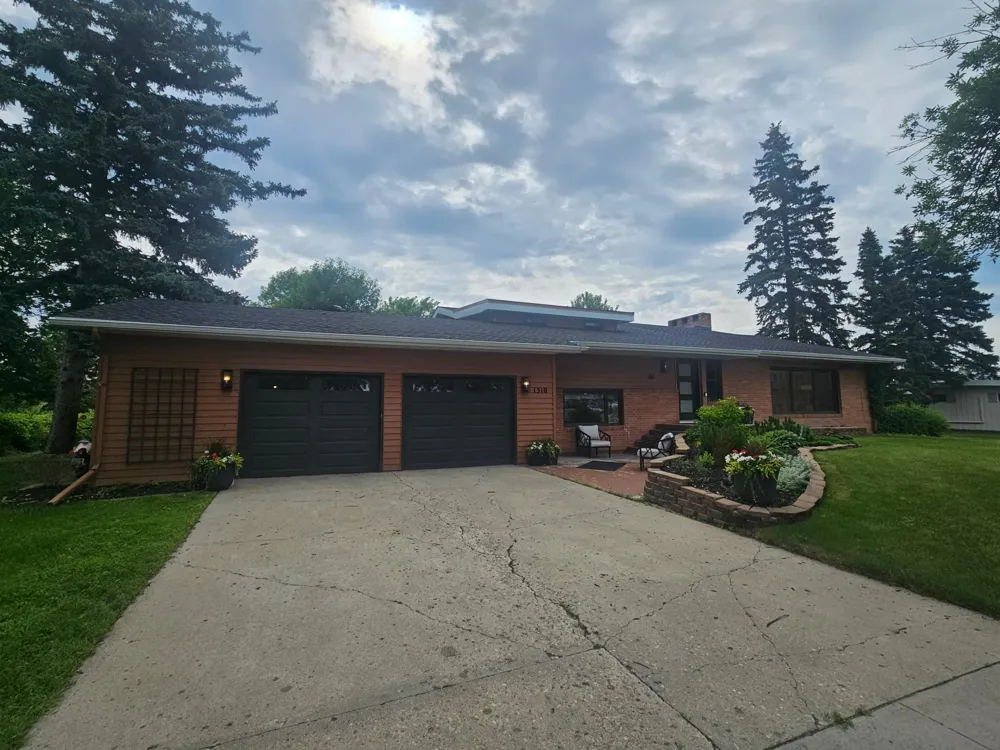 1310 4th Street Wahpeton, ND 58075