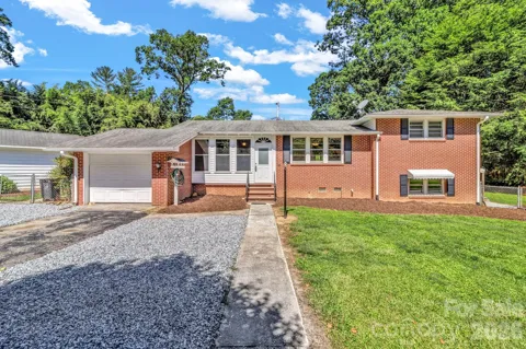907 W Blue Ridge Road