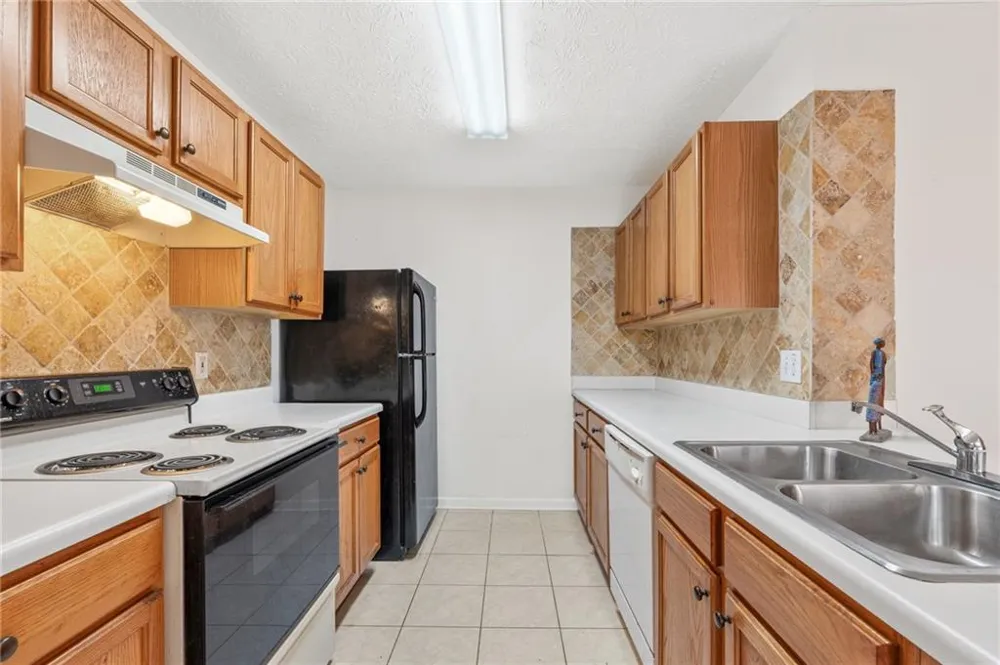 3027 Fair Creek Court Lithonia, GA 30338