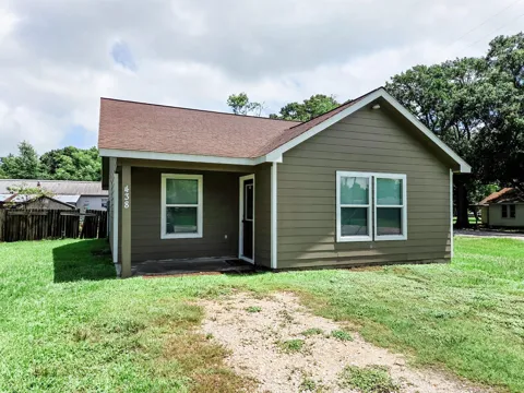 438 Spence Lane