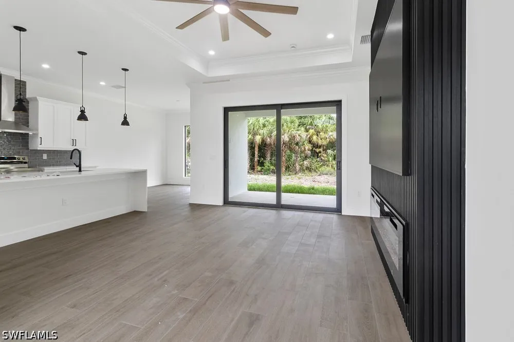 20th Street SE Naples, FL 34117