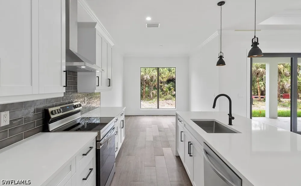 20th Street SE Naples, FL 34117