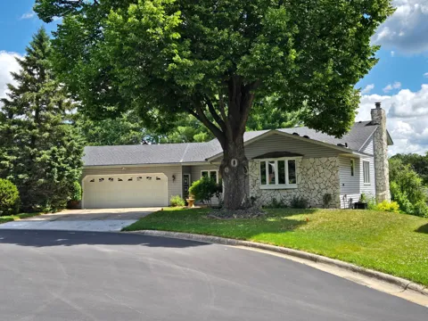1280 Stassen Drive
